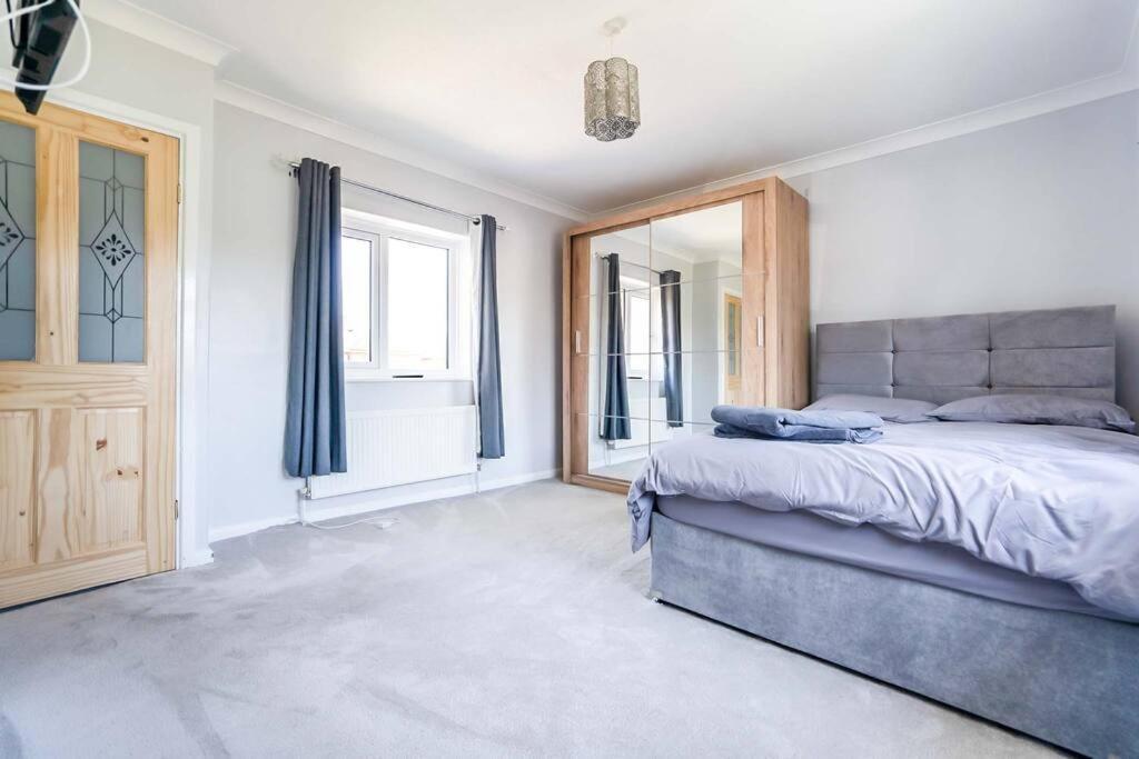 Beautiful 3 Bedroom Home, 10 Minutes Walk To Beach. Cleethorpes Luaran gambar