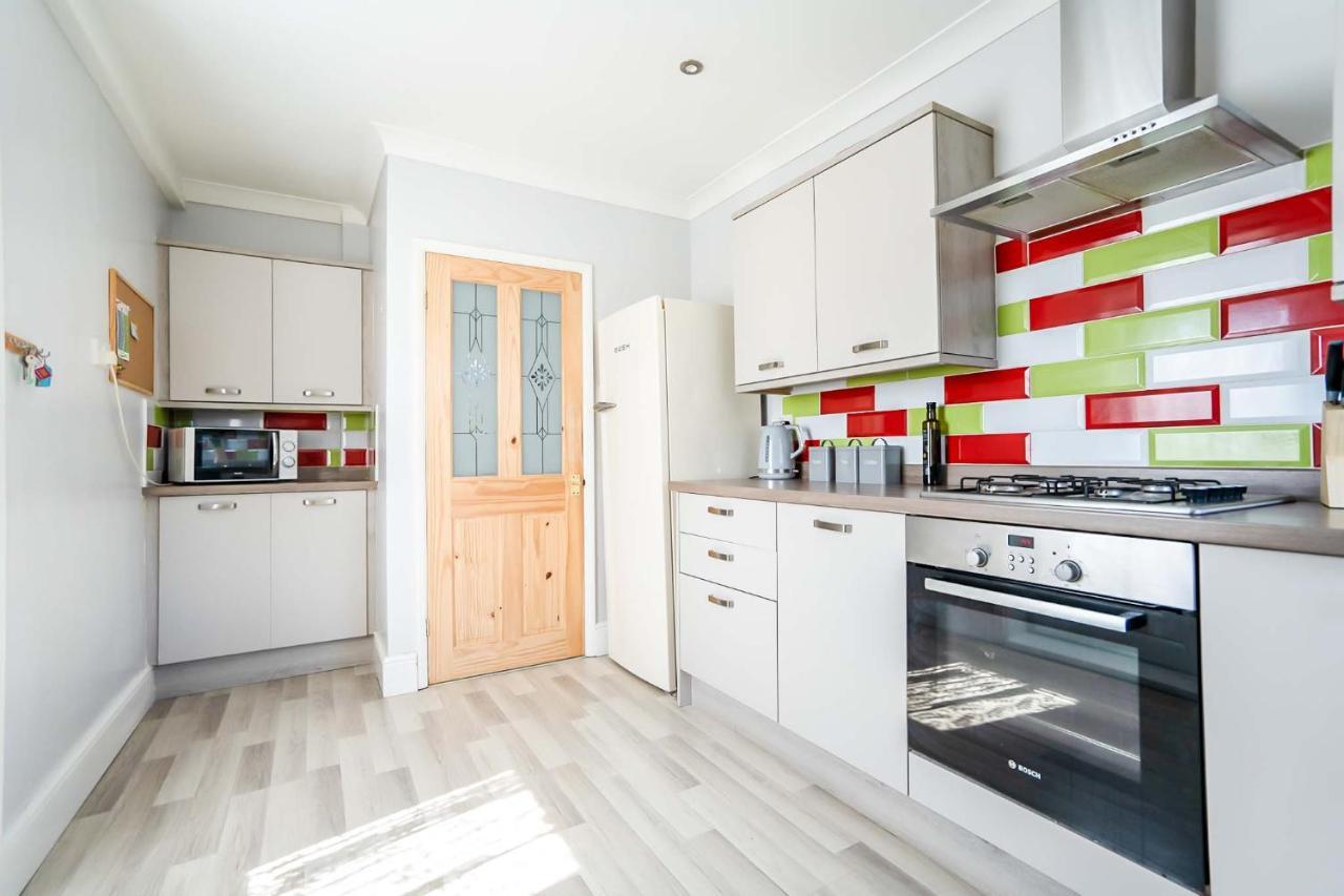 Beautiful 3 Bedroom Home, 10 Minutes Walk To Beach. Cleethorpes Luaran gambar
