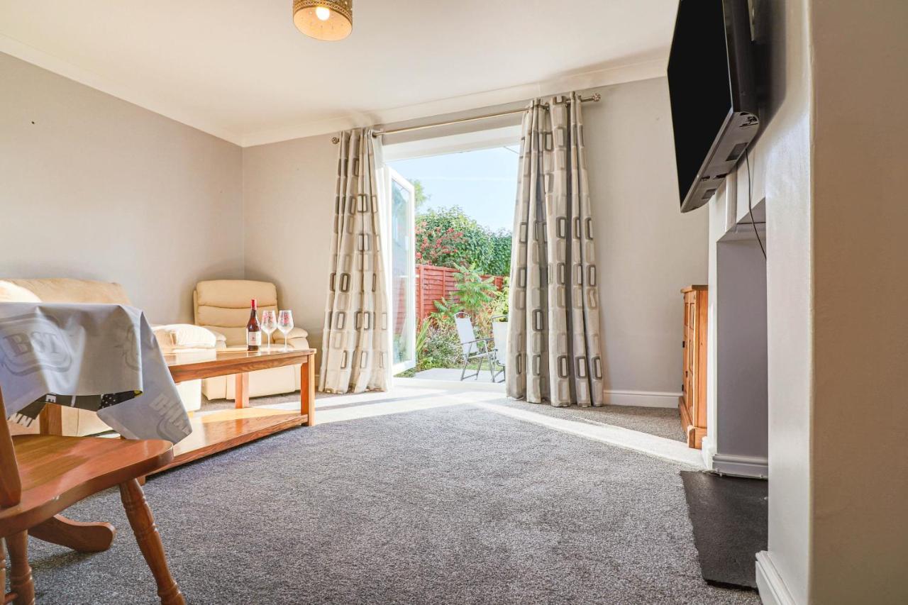 Beautiful 3 Bedroom Home, 10 Minutes Walk To Beach. Cleethorpes Luaran gambar